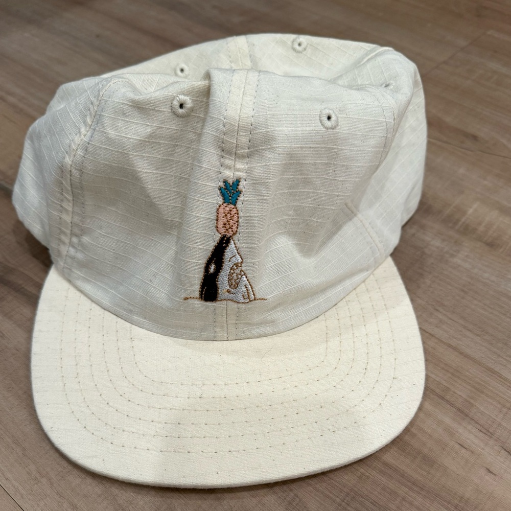 Flat Brim w/ adjustable leather strap